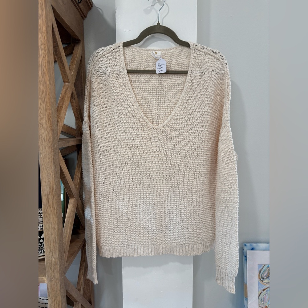 By Together Cream V-Neck Knit Pullover